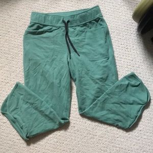 Lululemon Cotton Capris